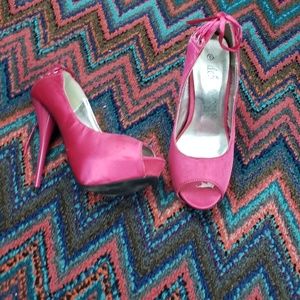 Pink heels